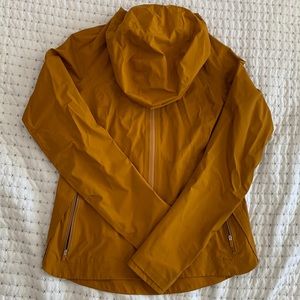 Lululemon rain jacket